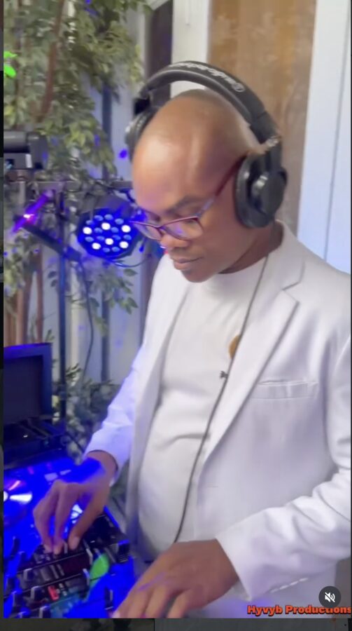 DJ Hyvyb, featured DJ and MC of Hyvyb Productions, performing at a South Florida event